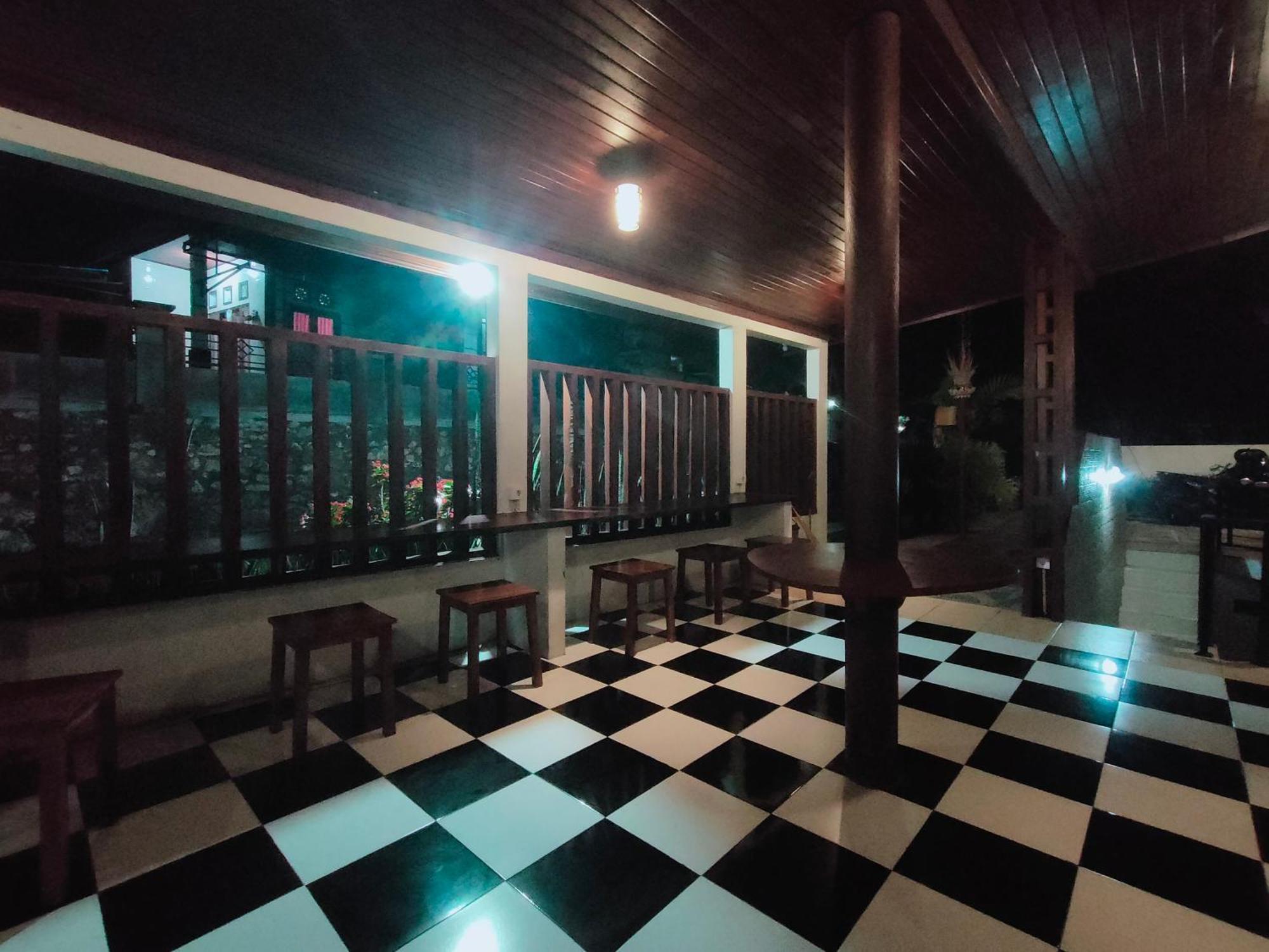 Lo Sari Bungalow Batununggul エクステリア 写真